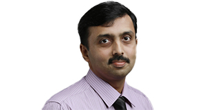 Dr. Arun Warrier<br>Consultant Medical Oncologist,<br>Aster Medcity,<br>Kochi<br>